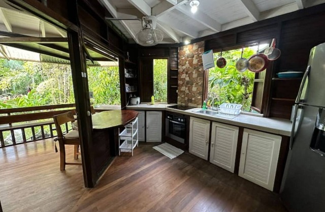Casa Achè al lado del Parque Nacional Cahuita