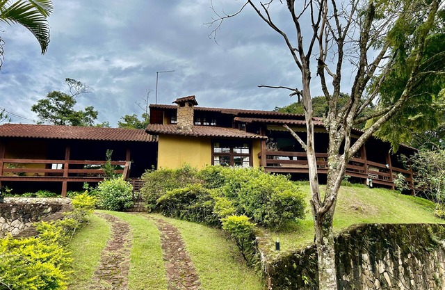 Casa Aconchegante Dentro de Condomínio Fechado a 35 km de Belo Horizonte