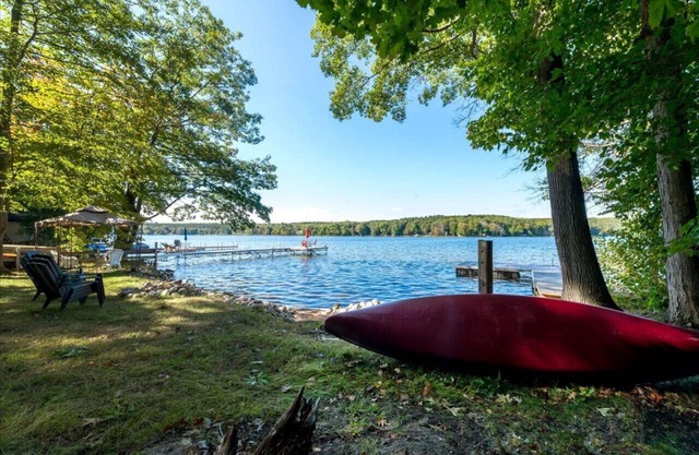 Casa Albanese on Farlain Lake