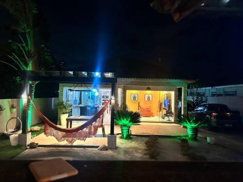 Casa Alegre na Região dos Lagos - 10 pessoas