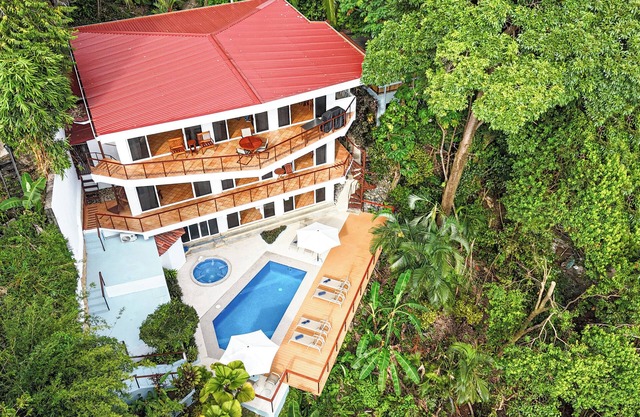 Casa Alegria, Ocean View, 4 bedroom Home