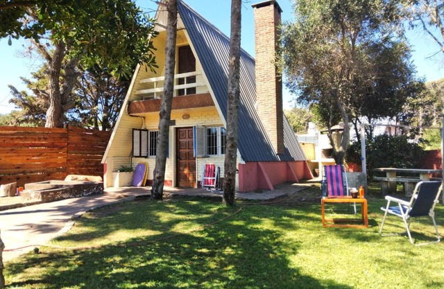 Casa Alpina Frente al Mar - Aguas Verdes