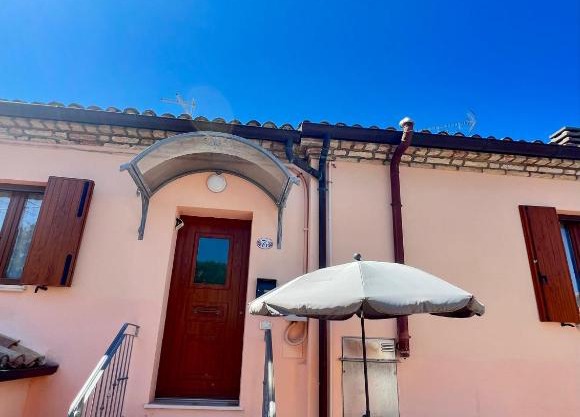 Casa AmeRosa