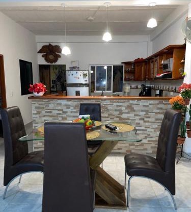 casa amoblada, Doradal Antioquia, Santorini colombiano