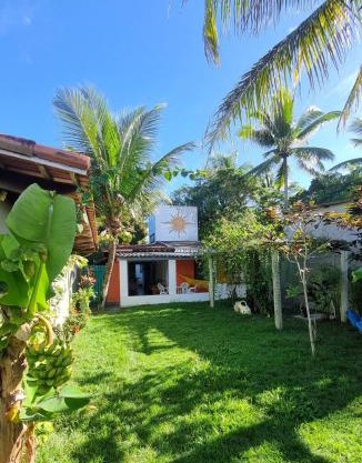 Casa ampla e muito arborizada!