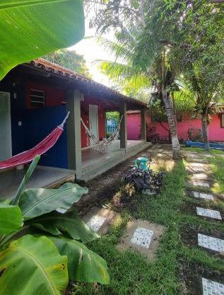Casa arborizada com 5 suítes