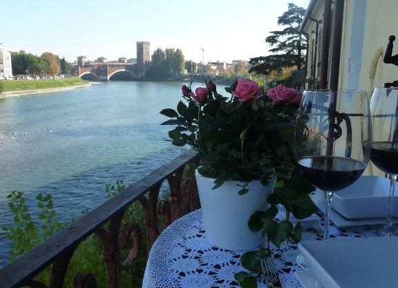 Casa Archi - Balcone sul Fiume