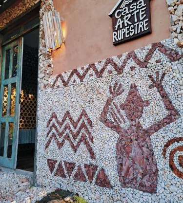 Casa Arte Rupestre