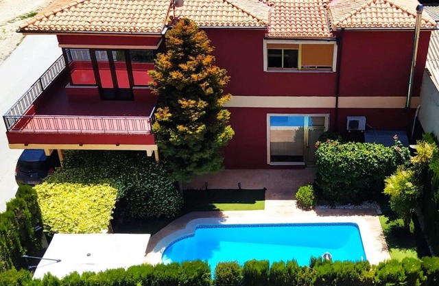 Casa Axier-Chalet con Piscina privada y chimenea