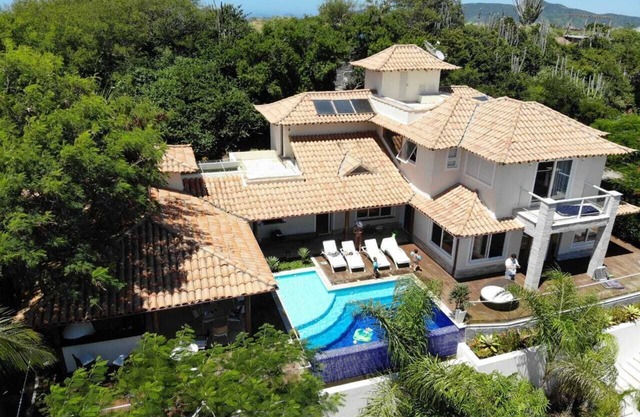 CASA AZAHARA - Magnífica casa en la playa de Ferradurinha, Buzios