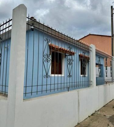 Casa Azul da Bocaina em São José do Barreiro