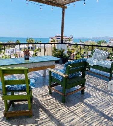 Casa Bahía 2 blocks Malecon Amaizing ocean view
