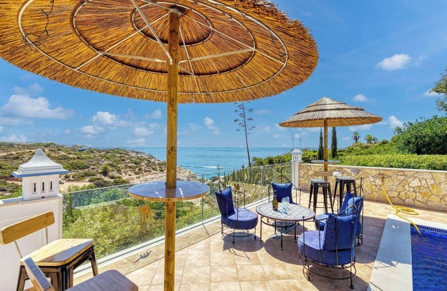 Casa Beatriz Magnificent Villa just a few steps from the beach