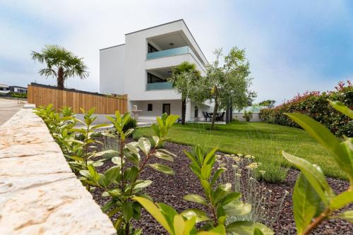Casa Bella
