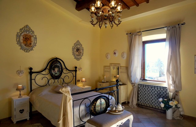 "Casa Bella Vista" ideal para familias / grupos - en el pueblo medieval cerca de Pisa