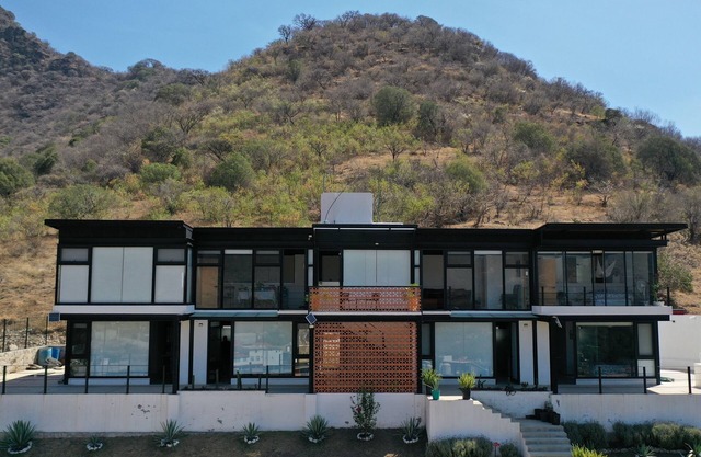 Casa Bimali. Increíbles montañas rodeando este cómodo espacio pet-friendly.
