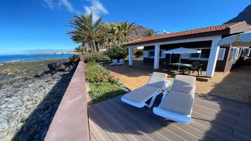 Casa Blanca - Sunset Villa