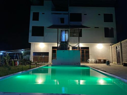Casa blanca villa rica