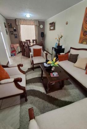 Casa Bonita Disponible