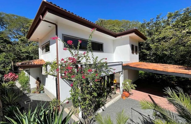 Casa Bosque - Luxury Vacation Rental - Tamarindo