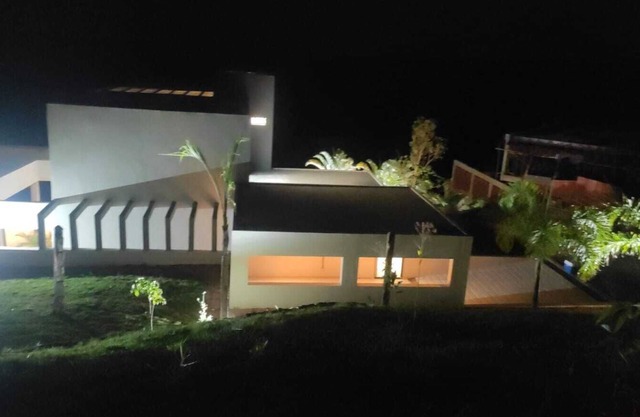 Casa Brasília - Cinematic view on Park Way