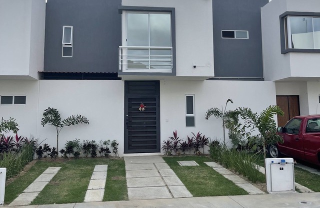 Casa Cómoda y Elegante