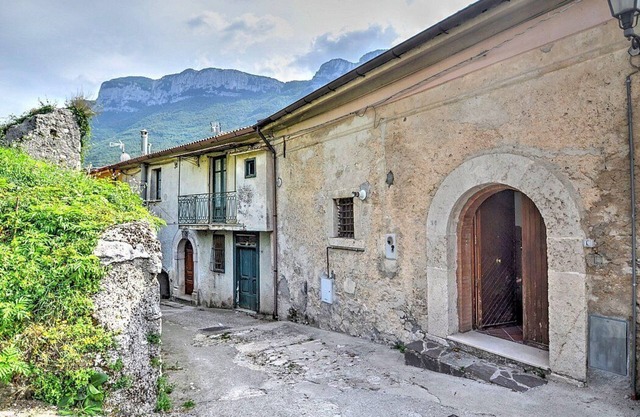 Casa Candia: Una característica y acogedora casa independiente de dos pisos ubicada en el corazón del Parque Nacional del Cilento.