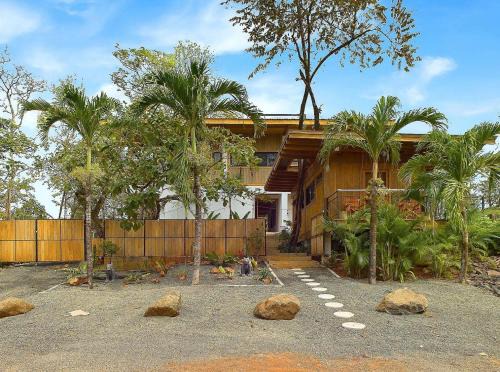 Casa Cadejo- Incredible Surf House In Playa Grande