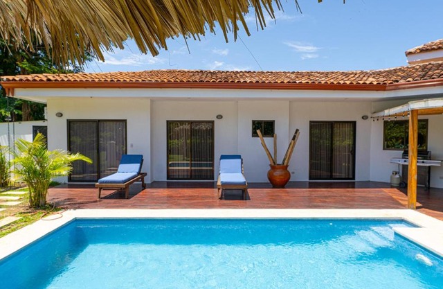 Casa Callie- 3 Bedroom House With Pool