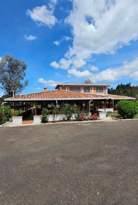 Casa campestre, Guarne-Aeropuerto José María Córdova