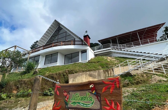 Casa Campo ubicada en la Sierra Nevada de Santa Marta con vista al mar