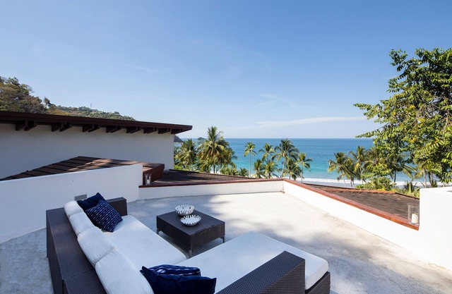 Casa Caracola en la playa de arena blanca junto a los Sueños Resort