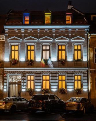 CASA CHITIC - HOTEL & RESTAURANT- Str Nicolae Balcescu 13