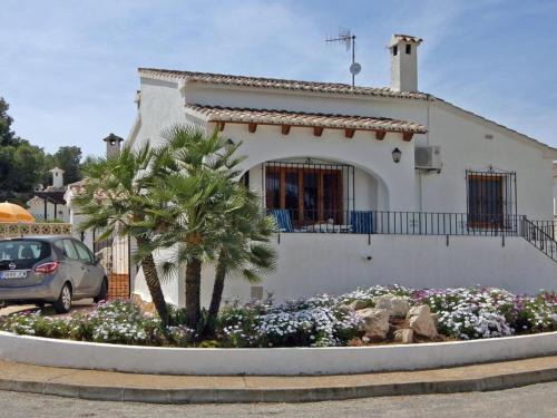Casa clásica con piscina comunal, jardín y cerca de la playa en Moraira para 6 personas - HISP-216-212