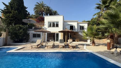 Casa Cobalto, Sea view, Mediterranean, Sea 700meters, 4 Bedrooms