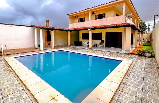 Casa com piscina a 350m da Praia do Croá / Alagoas