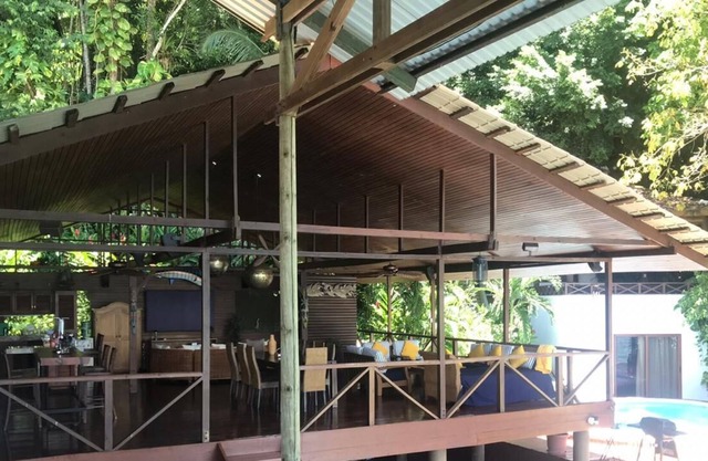 Casa Completa en Rio Dulce