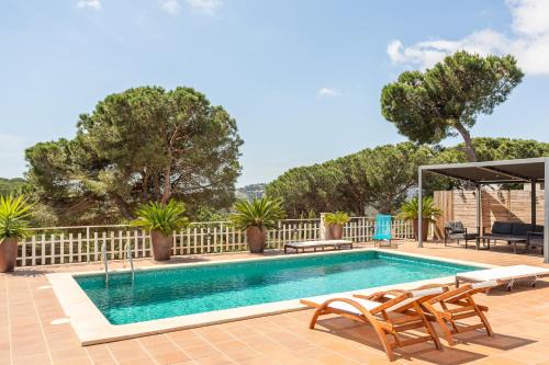 Casa con Piscina en Vidreres