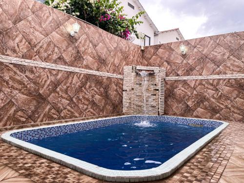 Casa con Piscina Privada, Asadero Bbq y 4 cuartos en Guayaquil
