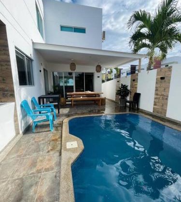Casa con piscina privada
