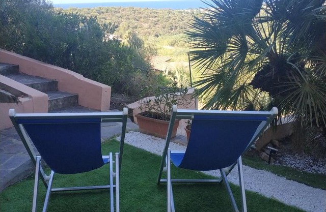 Casa con vista sul golfo vicina al mare