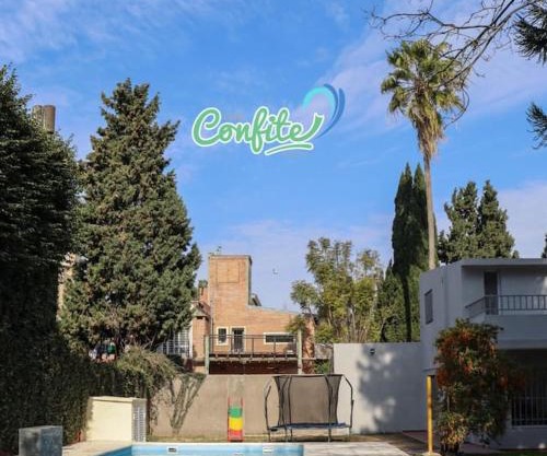 Casa Confite Baigorria