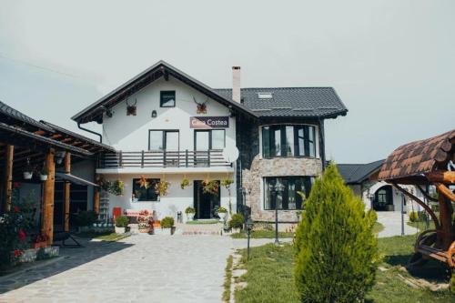 Casa Costea în Inima Bucovinei