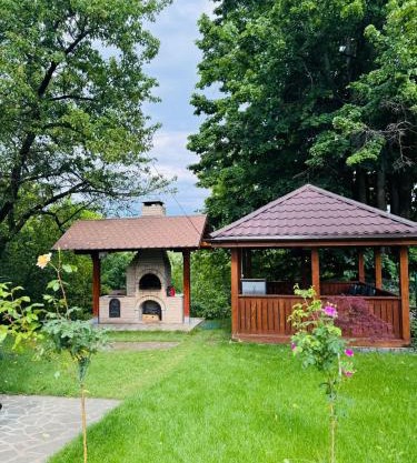 Casa cu Cires Breaza