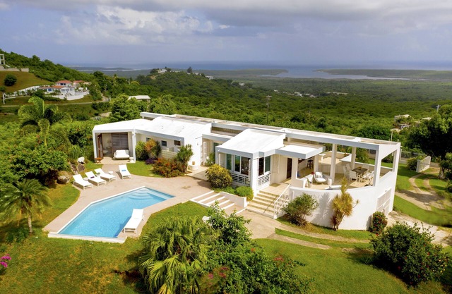 NUEVO LISTADO 2019 Vistas del Atlántico y el Caribe con piscina y brisa suave