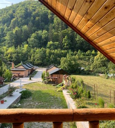 Casa De Bușteni