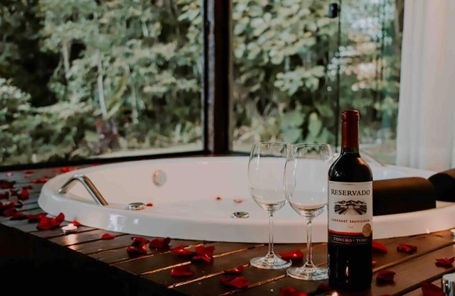 Casa de campo em Joinville com Hidromassagem e Lareira