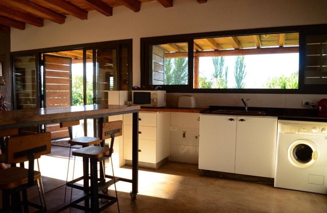 Casa de campo entre viñas.