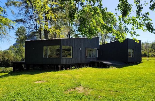 Casa de Campo sobre el rio