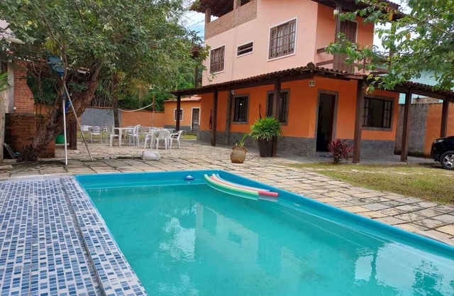 Casa de Itaípu "mini sitio" 12 minutes by car from Itaípu and Itaocatiara beaches.